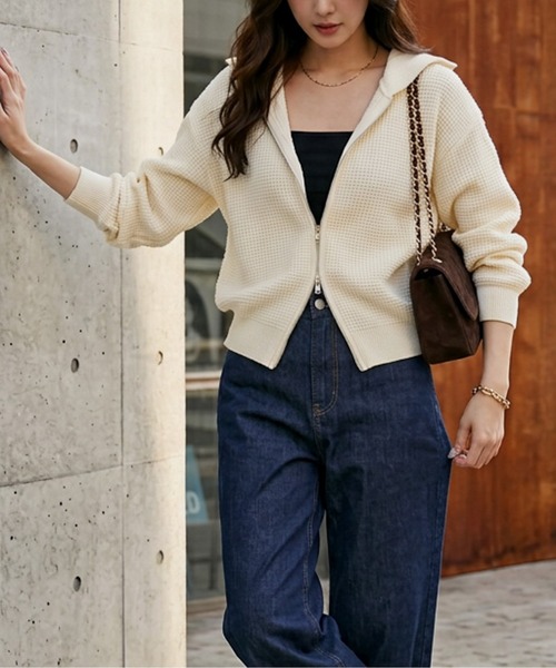 AMELY(エミリー)の「ダブルジップ ワッフル編み ニットパーカー/ショート丈/羽織り/(パーカー・レディース・ブラック/アイボリー/グレー/ブラウン・フリー)」の7枚目の写真