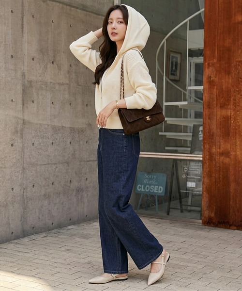 AMELY(エミリー)の「ダブルジップ ワッフル編み ニットパーカー/ショート丈/羽織り/(パーカー・レディース・ブラック/アイボリー/グレー/ブラウン・フリー)」の9枚目の写真