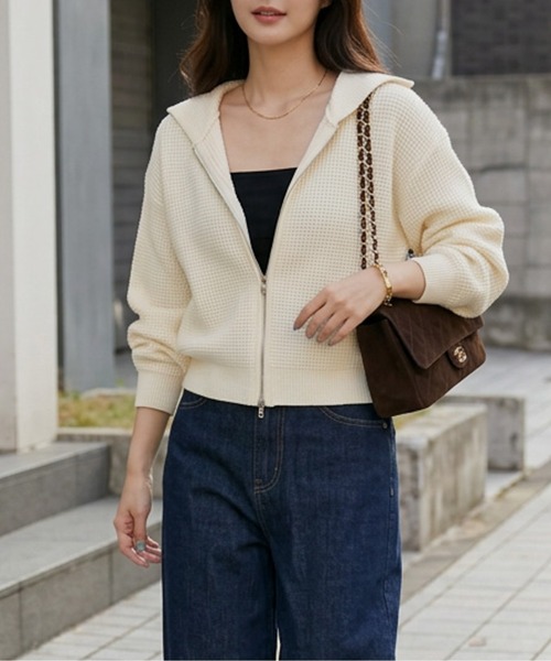 AMELY(エミリー)の「ダブルジップ ワッフル編み ニットパーカー/ショート丈/羽織り/(パーカー・レディース・ブラック/アイボリー/グレー/ブラウン・フリー)」の10枚目の写真