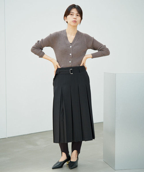 IENA(イエナ)の「ローベルトプリーツスカート(スカート・レディース・ブラック/チャコールグレー・36/38)」の16枚目の写真