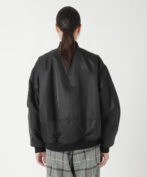 ZUCCa(ズッカ)の「NYLON TWILL / ブルゾン(ブルゾン・レディース・ブラック・M size/XL)」の4枚目の写真