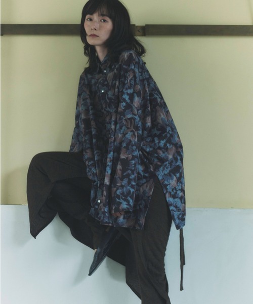 flaeu(フラユ)の「Full Bloom Shirt(シャツ/ブラウス・レディース・グリーン/ブラック・FREE)」の11枚目の写真