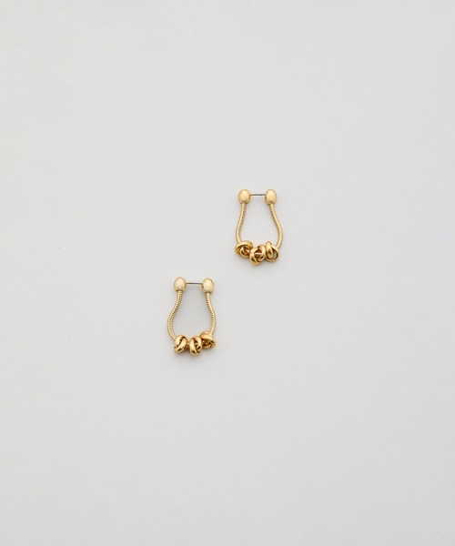 LAPUIS（ラピュイ）の「[LAPUIS] Coil chain pierced earrings（ピアス（両耳用）・レディース・シルバー/マルチ/ゴールド・FREE）」の5枚目の写真