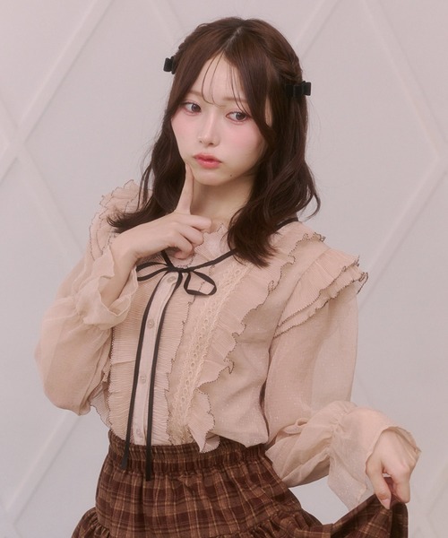 Rmine(アールマイン)の「配色メロー フリル リボンタイ付き シフォンブラウス(シャツ/ブラウス・レディース・ベージュ/ピンク・FREE)」の1枚目の写真