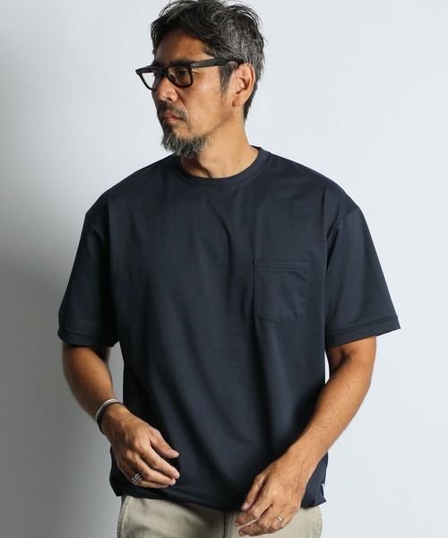 The DUFFER of ST.GEORGE(ザダファーオブセントジョージ)の「「AIR FLEX」CREW POCKET TEE:機能素材 「エアフレックス」ポケットTシャツ / ストレッチ / 軽量 / ナイロンプレーティング / ドローコード / 裾スピンドル(Tシャツ/カットソー・メンズ・ネイビー/ホワイト/ブルーグレー・X-LARGE/LARGE/MEDIUM/SMALL)」の3枚目の写真