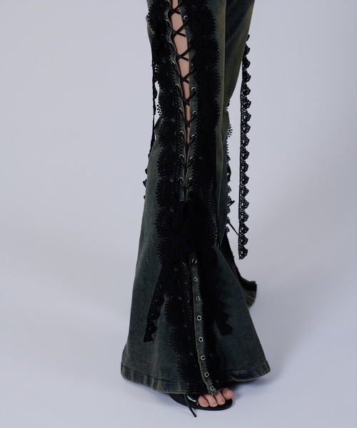 dollslutz（ドルズラッツ）の「【dollslutz】lace up flare denim /【ﾄﾞﾙｽﾞﾗｯﾂ】レースアップフレアデニム（デニムパンツ・レディース・ダークインディゴブルー・FREE）」の10枚目の写真