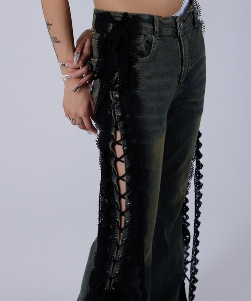 dollslutz（ドルズラッツ）の「【dollslutz】lace up flare denim /【ﾄﾞﾙｽﾞﾗｯﾂ】レースアップフレアデニム（デニムパンツ・レディース・ダークインディゴブルー・FREE）」の3枚目の写真