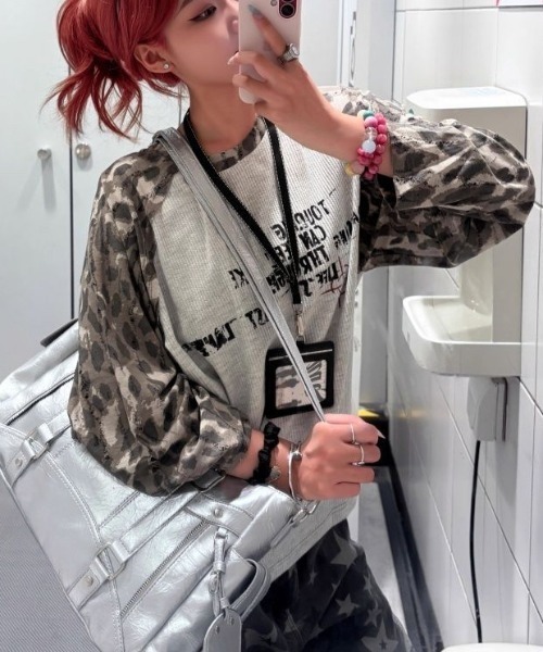 DEVICE(デバイス)の「【2026 AW】カモフラ 迷彩 フロントロゴ ラグラン ロンT(Tシャツ/カットソー・レディース・カモフラージュ・FREE)」の3枚目の写真