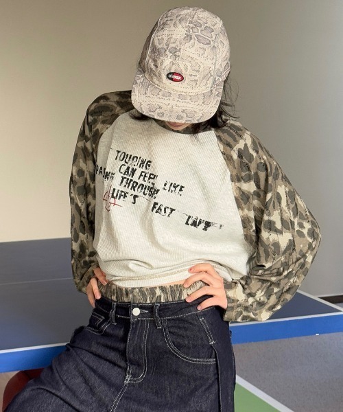 DEVICE(デバイス)の「【2026 AW】カモフラ 迷彩 フロントロゴ ラグラン ロンT(Tシャツ/カットソー・レディース・カモフラージュ・FREE)」の14枚目の写真