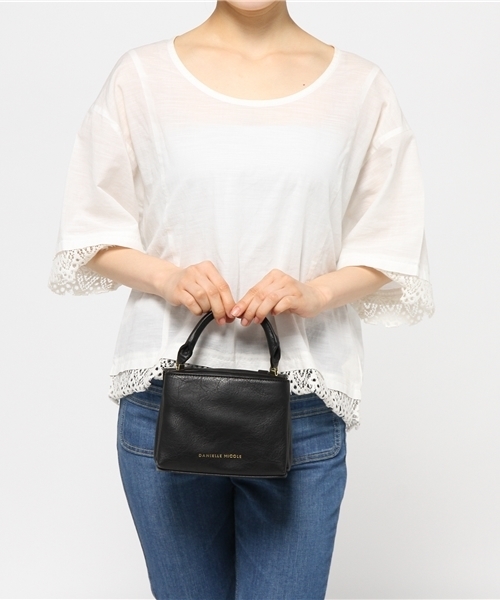 DANIELLE NICOLE（ダニエルニコル）の「Danielle Nicoleスクエアミニポシェット（ショルダーバッグ・レディース・ブラック/ホワイト/ベージュ・FREE）」の9枚目の写真