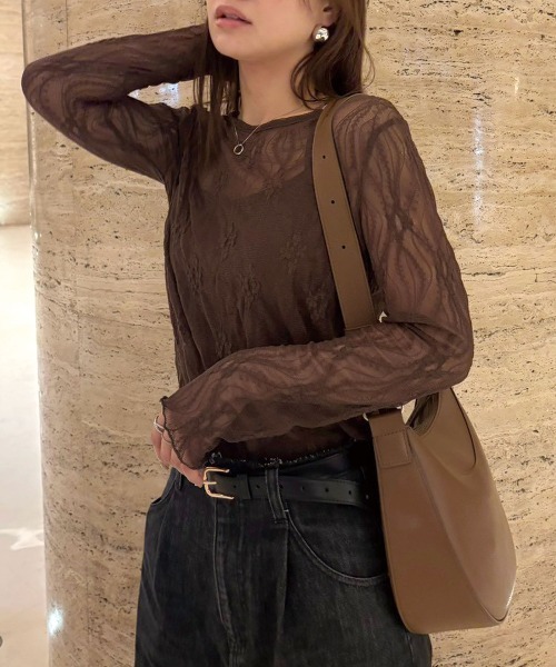 CORNERS(コーナーズ)の「レースクルーネックトップス(Tシャツ/カットソー・レディース・アイボリー/ブラック/ブラウン・M)」の8枚目の写真