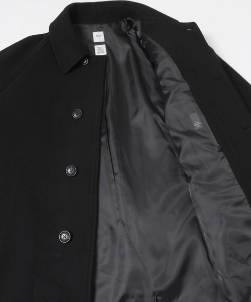 ANOTHER OFFICE（アナザー オフィス）の「『別注』ANOTHER OFFICE×URBAN RESEARCH　LEGACY BALMACAAN COAT（チェスターコート・メンズ・ブラック・3/2/1）」の4枚目の写真