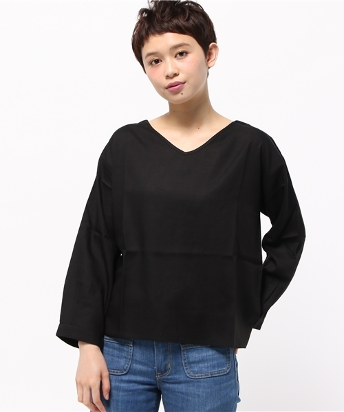 earth music&ecology（アースミュージックアンドエコロジー）の「【2016Summer】後ろリボンブラウス（シャツ/ブラウス・レディース・ネイビー/ブラック/オフホワイト/ピンク・FREE）」の2枚目の写真