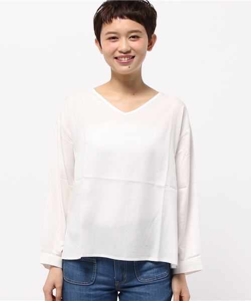 earth music&ecology（アースミュージックアンドエコロジー）の「【2016Summer】後ろリボンブラウス（シャツ/ブラウス・レディース・ネイビー/ブラック/オフホワイト/ピンク・FREE）」の5枚目の写真