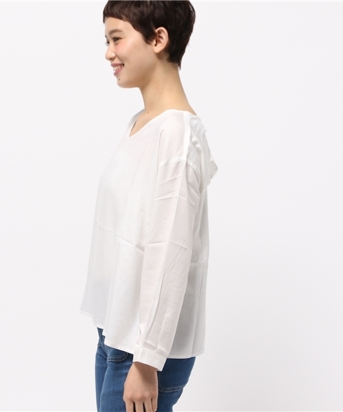 earth music&ecology（アースミュージックアンドエコロジー）の「【2016Summer】後ろリボンブラウス（シャツ/ブラウス・レディース・ネイビー/ブラック/オフホワイト/ピンク・FREE）」の6枚目の写真