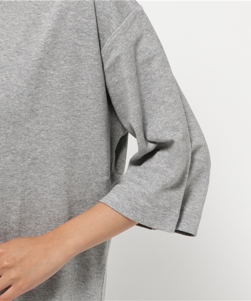 LBC（エルビーシー）の「om Vネックチュニック              （Tシャツ/カットソー・レディース・ダークグレー/アッシュグレー/ネイビー・MEDIUM/LARGE）」の4枚目の写真