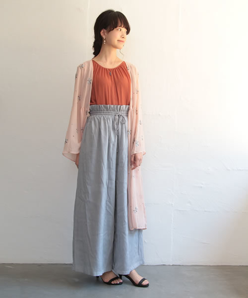 SESTO（セスト）の「華奢ストラップ5cmキトゥンヒールストラップサンダル（サンダル・レディース・ホワイト/グリーン/レッド/グレイッシュベージュ/ブラック/ベージュ/グレー/イエロー/ベージュ系その他/ブラック系その他・SS/M/LL/3L/S/L）」の13枚目の写真