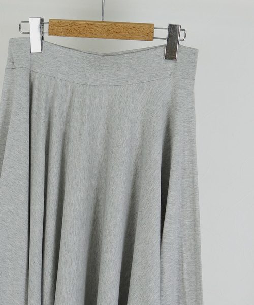 reca(レカ)の「たっぷりフレア切りっぱなしロングスカート(スカート・レディース・ブラック/ダークグレー/ネイビー/ライトグレー/カーキ/ライトカーキ・FREE)」の11枚目の写真