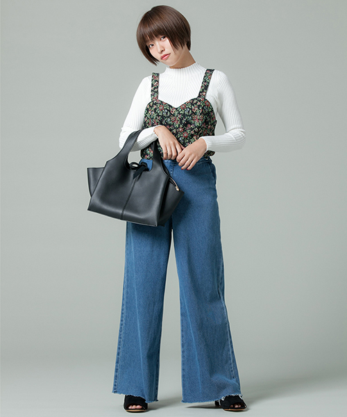 Edit Sheen(エディットシーン)の「フェイクレザースクエアバッグ(ハンドバッグ・レディース・グレー/ブラック/ピンク・FREE)」の5枚目の写真