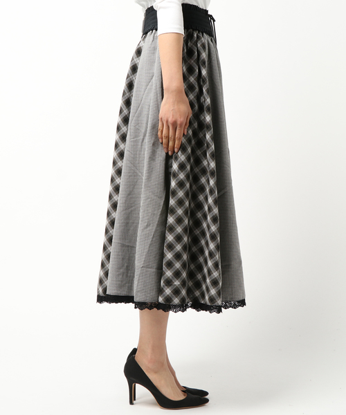 axes femme（アクシーズファム）の「ベルト付パッチワークスカート（スカート・レディース・ブラック/ネイビー/ワイン・MEDIUM）」の8枚目の写真