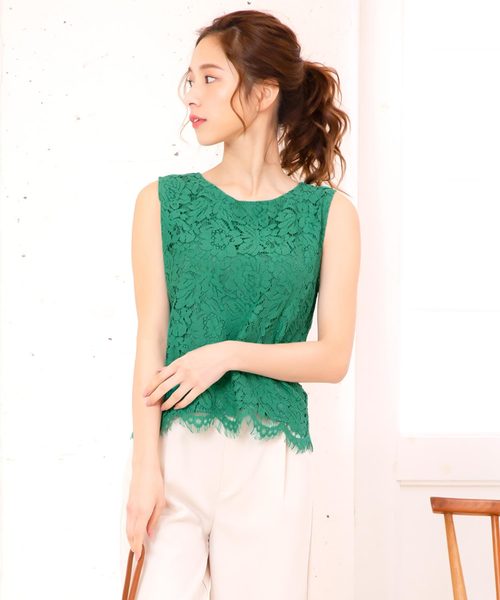 KOBE LETTUCE（コウベレタス）の「ノースリーブレースブラウス【セットアップOK】（シャツ/ブラウス・レディース・オフホワイト/サックスブルー/ラベンダー/ブラック/ライトイエロー/ネイビー/グレイッシュベージュ/ライトパープル/コーラル/グリーン/ピンク・FREE）」の5枚目の写真