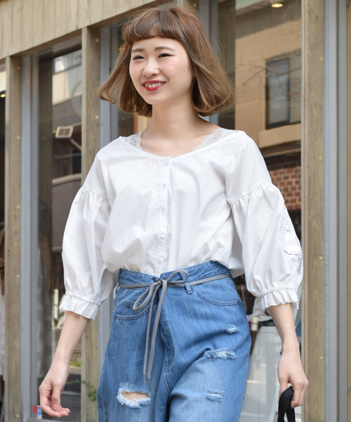 w closet(ダブルクローゼット)の「刺繍スリーブブラウス.(シャツ/ブラウス・レディース・ホワイト/ブラック/ラベンダー/チェック・FREE)」の2枚目の写真