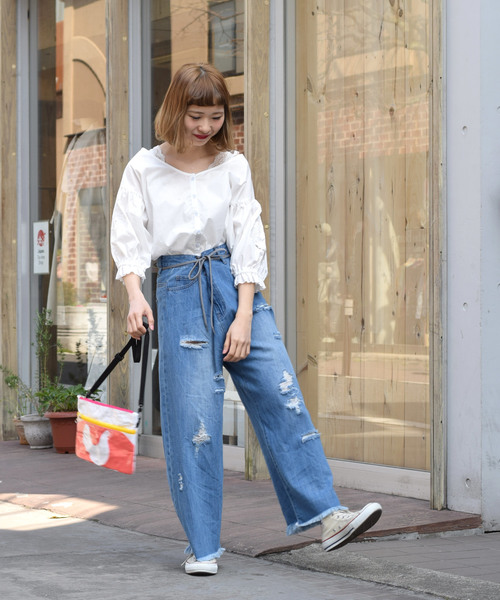 w closet(ダブルクローゼット)の「刺繍スリーブブラウス.(シャツ/ブラウス・レディース・ホワイト/ブラック/ラベンダー/チェック・FREE)」の5枚目の写真