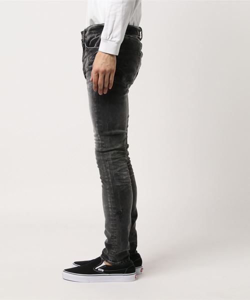 GOSTAR DE FUGA（ゴスタール ジフーガ）の「クラッシュ加工ストレッチスキニーデニムパンツ（デニムパンツ・メンズ・ライトグレー/ブラック・L/M/S）」の3枚目の写真