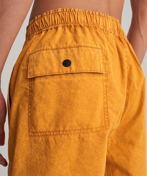 Saturdays NYC(サタデーズ ニューヨークシティ )の「Ritchie Shorts(その他パンツ・メンズ・ネイビー/ブラック/イエロー・L/M/S/XL/XS)」の9枚目の写真