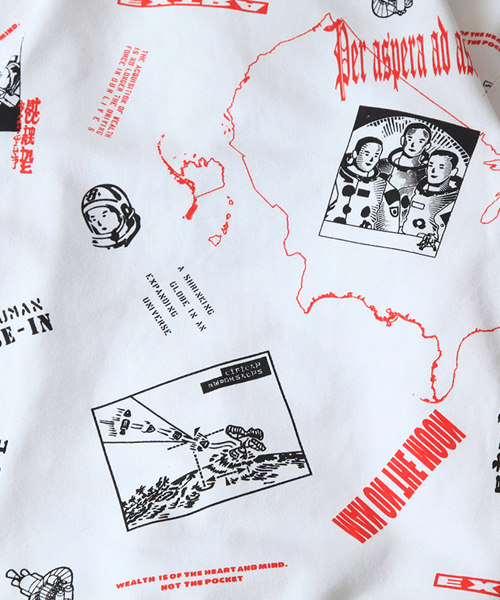 BILLIONAIRE BOYS CLUB(ビリオネア・ボーイズ・クラブ)の「BILLIONAIRE BOYS CLUB HEADLINE PRINT POPOVER HOODIE 18SPRINGE(パーカー・メンズ・ホワイト/インディゴブルー・LARGE/MEDIUM/SMALL/X-LARGE)」の9枚目の写真