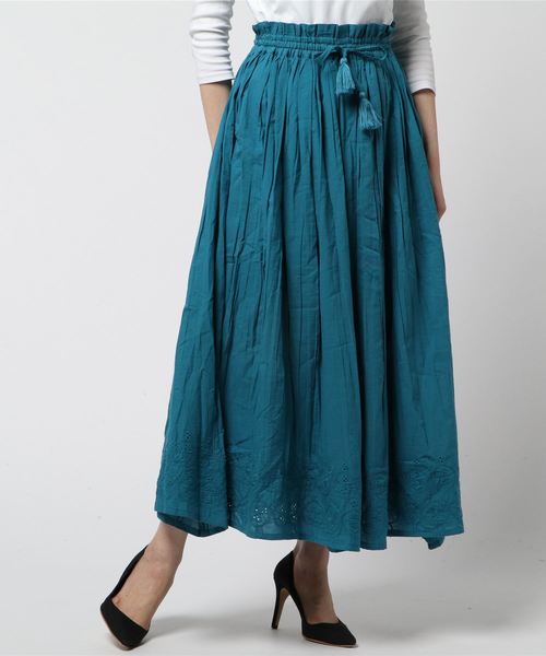 チャイハネ（チャイハネ）の「【チャイハネ】インド綿パンチングレースロングスカート（スカート・レディース・ホワイト/レッド/ターコイズブルー/オレンジ・FREE）」の6枚目の写真