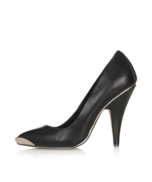 TOPSHOP(トップショップ)の「GAMBIT METAL DETAIL COURTS(サンダル・レディース・ブラック・36/37/38/39)」の1枚目の写真