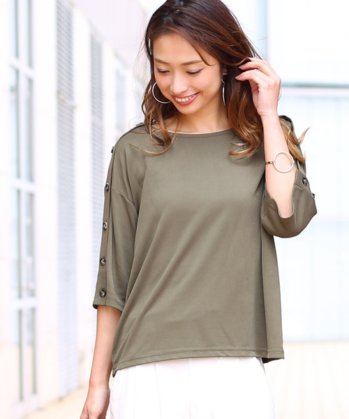 Bou Jeloud（ブージュルード）の「【ＷＥＢ限定】トリコットレーヨン配色釦カット（Tシャツ/カットソー・レディース・ネイビー/オフホワイト/カーキ・FREE）」の13枚目の写真