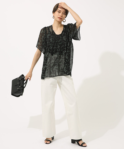 AZUL by moussy(アズールバイマウジー)の「リーフ柄楊柳スキッパーブラウス(シャツ/ブラウス・レディース・ホワイト系その他/ブラック系その他/イエロー系その他・SMALL/MEDIUM)」の17枚目の写真