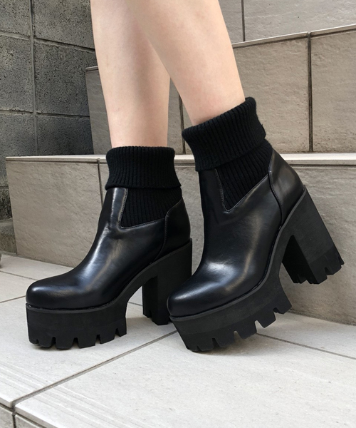 ENVYM（アンビー）の「ＲＩＢ ＢＯＯＴＳ（ブーツ・レディース・ブラック/キャメル・22.5/24.5/23.5）」の3枚目の写真