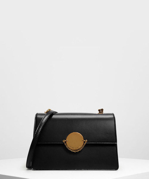 CHARLES & KEITH(チャールズ & キース)の「チェーンリンク クラシッククラッチ / Chain Link Classic Clutch(ショルダーバッグ・レディース・ブラック/セージグリーン/ライトピンク/プラム・S)」の3枚目の写真