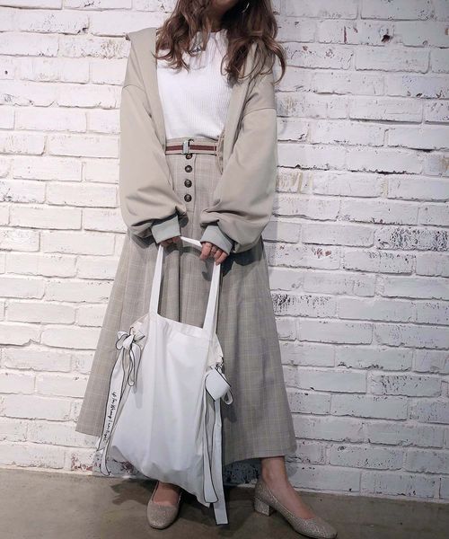 one after another NICE CLAUP（ワンアフターアナザーナイスクラップ）の「ポンチフードアウター（ブルゾン・レディース・アイボリー/ベージュ/カーキ・FREE）」の6枚目の写真