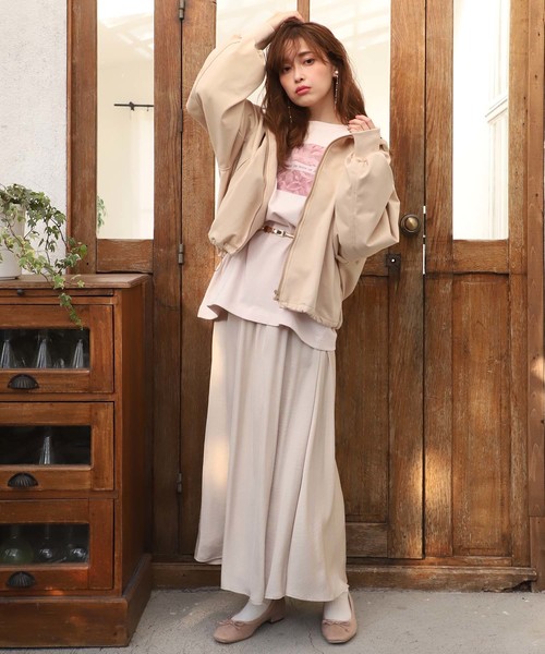 one after another NICE CLAUP（ワンアフターアナザーナイスクラップ）の「ポンチフードアウター（ブルゾン・レディース・アイボリー/ベージュ/カーキ・FREE）」の10枚目の写真