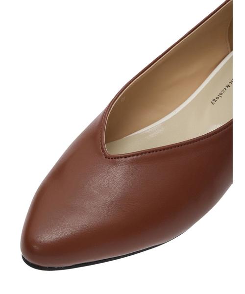 earth music&ecology（アースミュージックアンドエコロジー）の「ORiental TRaffic Vカットパンプス（パンプス・レディース・ブラック/ベージュ/ブラウン・38/39/36/37）」の6枚目の写真