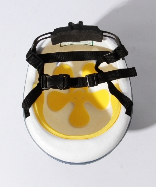 こども ビームス（コドモビームス）の「nicco×こども ビームス / 別注 キッズ ヘルメット (49～54㎝)（スポーツグッズ・キッズ・インディゴブルー/ブラウン/ピンク/レッド系その他/イエロー/グリーン系その他・ONE SIZE）」の17枚目の写真