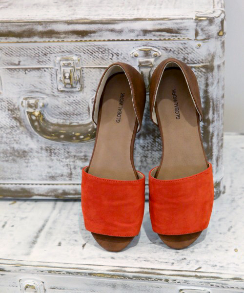 GLOBAL WORK(グローバルワーク)の「【WEB限定価格】オープントゥフラットサンダル/542355(サンダル・レディース・グリーン/オレンジ/ブルー/ブラック/イエロー・LARGE/MEDIUM/SMALL)」の5枚目の写真