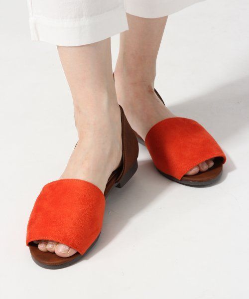 GLOBAL WORK(グローバルワーク)の「【WEB限定価格】オープントゥフラットサンダル/542355(サンダル・レディース・グリーン/オレンジ/ブルー/ブラック/イエロー・LARGE/MEDIUM/SMALL)」の13枚目の写真