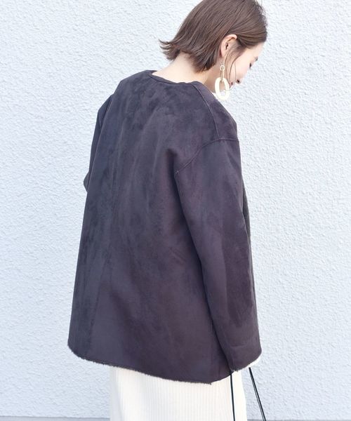 SHIPS(シップス)の「リバーシブルフェイクムートンコート◇(その他アウター・レディース・ブラウン/ベージュ・ONE SIZE)」の21枚目の写真