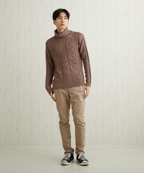 VIBGYOR(ヴィブジョー)の「VIBGYOR Select/ケーブル編タートルネックニット(BL)(ニット/セーター・メンズ・ブラック/ネイビー/ブラウン/レッド/アイボリー/ホワイト系その他/ブラック系その他/杢グレー/グレー系その他/ベージュ系その他/ブルー系その他/パープル系その他/ワイン/ブラック系その他2/キャメル・MEDIUM/LARGE/X-LARGE)」の21枚目の写真
