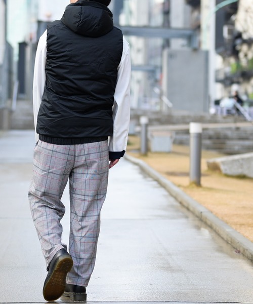 JOHN'S CLOSET(ジョンズクローゼット)の「【i】チェック柄ワイドパンツ(その他パンツ・メンズ・グレー/ベージュ・MEDIUM/X-LARGE/LARGE)」の16枚目の写真