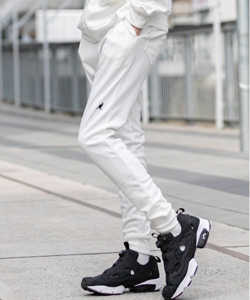 KANGOL(カンゴール)の「KANGOL × A.S.M コラボ /カンゴール T/C ポンチ ジャージ 裾リブ リラックス イージーパンツ セットアップ対応(その他パンツ・メンズ・カーキ/ホワイト/ブラック/ネイビー/グレー/チャコールグレー・48/50/52)」の18枚目の写真