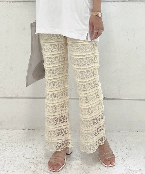 archives（アルシーヴ）の「カットレースフリルパンツ（その他パンツ・レディース・ブラック/アイボリー/モカ・MEDIUM）」の2枚目の写真