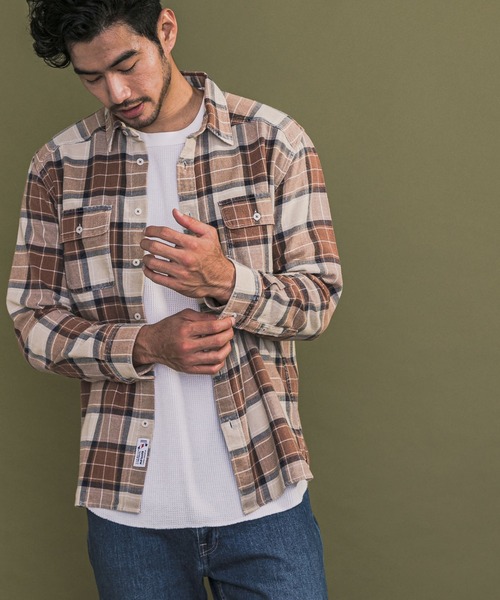BAYFLOW（ベイフロー）の「インディゴチェックシャツ（シャツ/ブラウス・メンズ・ベージュ/ネイビー/マルーン・SMALL/MEDIUM/LARGE）」の6枚目の写真