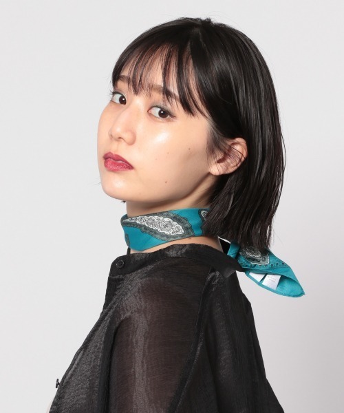 PAGEBOY（ページボーイ）の「モードペイズリースカーフ（ストール/ショール・レディース・ブラック/ブルー系その他5/オフホワイト・FREE）」の3枚目の写真