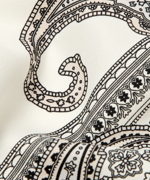 PAGEBOY（ページボーイ）の「モードペイズリースカーフ（ストール/ショール・レディース・ブラック/ブルー系その他5/オフホワイト・FREE）」の16枚目の写真